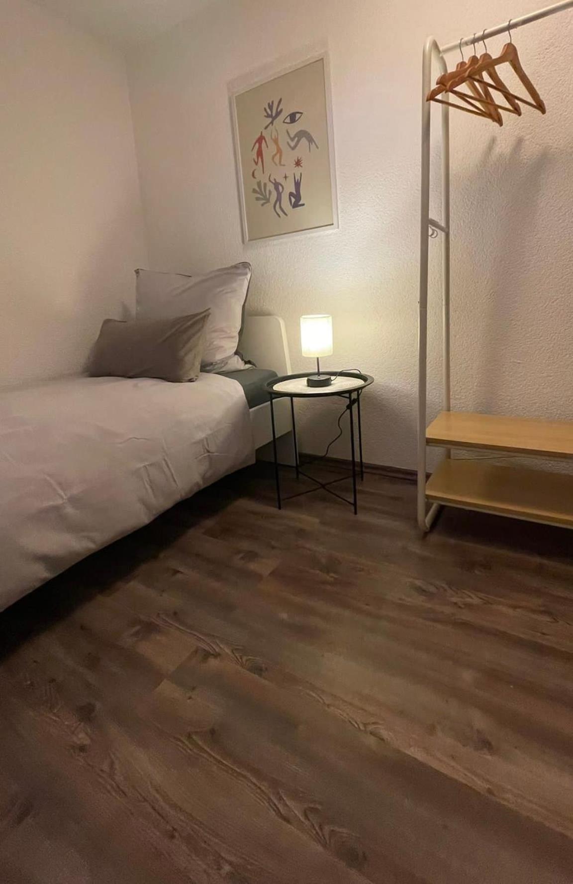 St-Apartment Charming 2 Dachgeschoss, 3 Zimmer In Geislingen 基斯林恩安德斯特 外观 照片